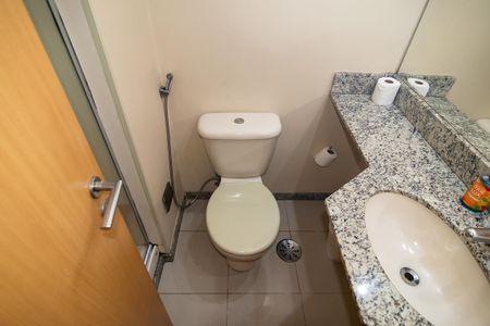 Apartamento à venda com 33m², 1 quarto e 1 vaga Apartamento à venda com 33m², 1 quarto e 1 vagaBanheiro