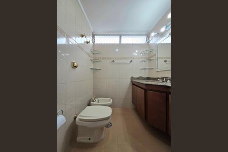 Apartamento para alugar com 152m², 3 quartos e 3 vagasBanheiro da Suíte