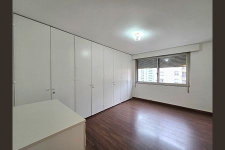 Apartamento para alugar com 152m², 3 quartos e 3 vagasSuíte