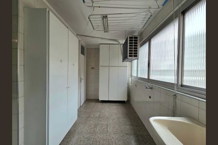 Apartamento para alugar com 152m², 3 quartos e 3 vagasÁrea de Serviço