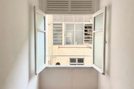 Sala de apartamento à venda com 1 quarto, 40m² em Copacabana, Rio de Janeiro