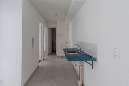 Apartamento para alugar com 2 quartos, 34m² em Parque Industrial Tomas Edson, São Paulo
