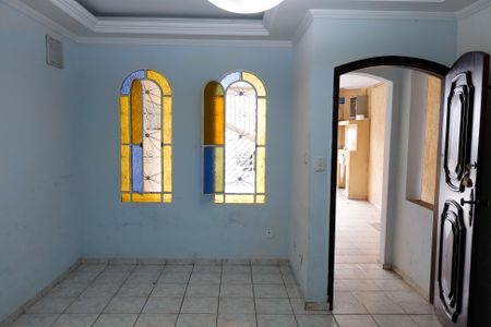 sala de casa para alugar com 3 quartos, 180m² em São Pedro, Osasco