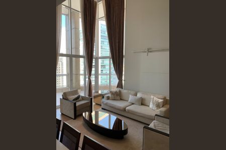 Apartamento para alugar com 2 quartos, 147m² em Vila Nova Conceição, São Paulo