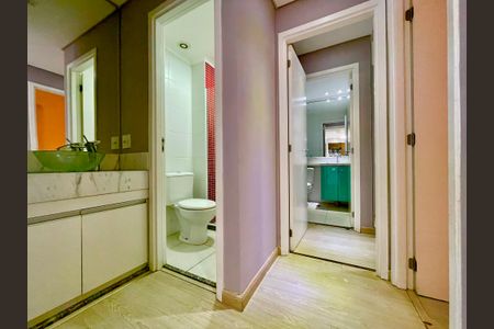 Apartamento à venda com 56m², 2 quartos e 1 vagaCorredor