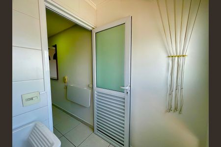 Apartamento à venda com 56m², 2 quartos e 1 vagaÁrea de Serviço