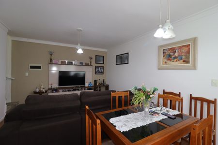 Apartamento à venda com 130m², 2 quartos e 2 vagasSala