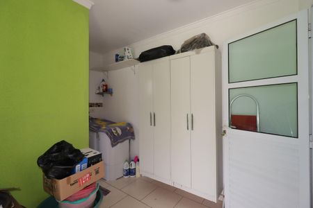 Apartamento à venda com 130m², 2 quartos e 2 vagasÁrea de Serviço