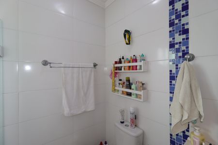Apartamento à venda com 130m², 2 quartos e 2 vagasBanheiro da Suíte