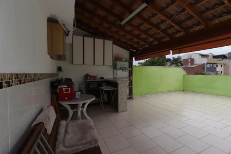 Apartamento à venda com 130m², 2 quartos e 2 vagasÁrea Gourmet