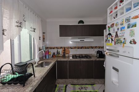 Apartamento à venda com 130m², 2 quartos e 2 vagasCozinha
