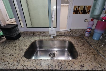 Apartamento à venda com 130m², 2 quartos e 2 vagasCozinha - Pia