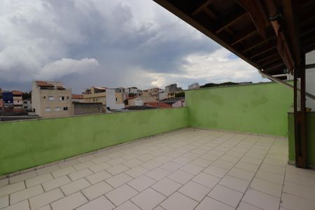 Apartamento à venda com 130m², 2 quartos e 2 vagasQuintal
