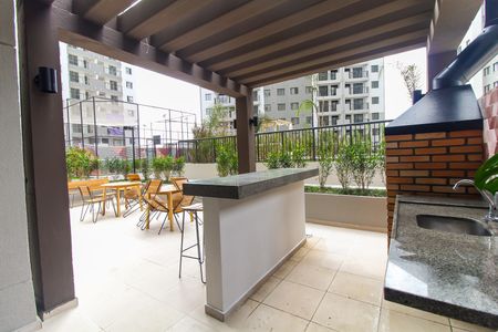 Apartamento para alugar com 38m², 2 quartos e sem vagaÁrea comum - Salão de festas