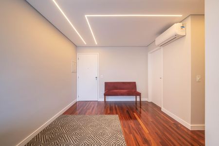 Sala de apartamento para alugar com 2 quartos, 79m² em Chácara Santo Antônio, São Paulo
