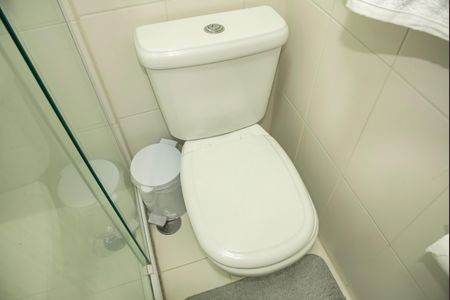 Apartamento à venda com 85m², 2 quartos e 2 vagasBanheiro da Suíte