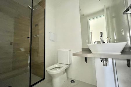 Apartamento à venda com 33m², 1 quarto e sem vagaBanheiro da Suíte