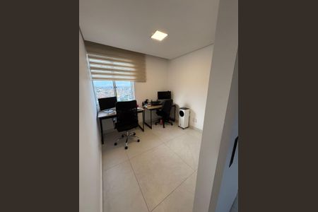 Apartamento para alugar com 150m², 4 quartos e 1 vaga