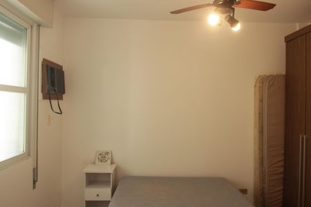 Quarto de apartamento para alugar com 1 quarto, 50m² em Gonzaga, Santos