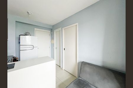 Sala de apartamento para alugar com 1 quarto, 24m² em Bonfim, Osasco