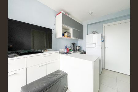 Sala de apartamento para alugar com 1 quarto, 24m² em Bonfim, Osasco