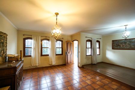 Sala de estar de casa à venda com 6 quartos, 465m² em Vila Matilde, São Paulo