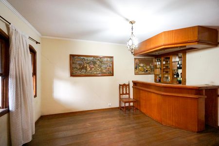 Casa para alugar com 465m², 6 quartos e 8 vagasSala de jantar