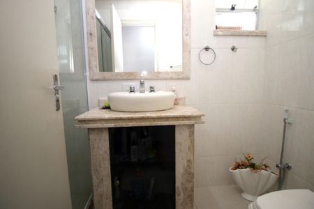 Apartamento à venda com 79m², 3 quartos e 1 vagaBanheiro Social