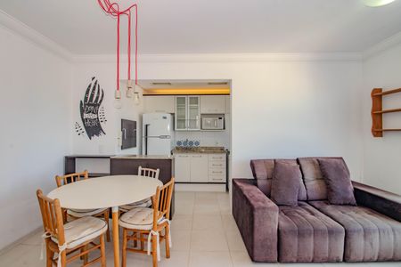 Sala de apartamento para alugar com 1 quarto, 69m² em Petrópolis, Porto Alegre