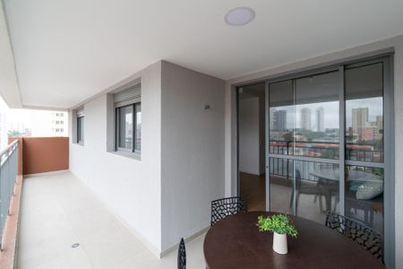 Apartamento à venda com 85m², 2 quartos e 1 vagaVaranda