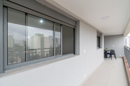 Apartamento à venda com 85m², 2 quartos e 1 vagaVaranda