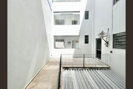 Apartamento para alugar com 72m², 1 quarto e sem vagaVaranda