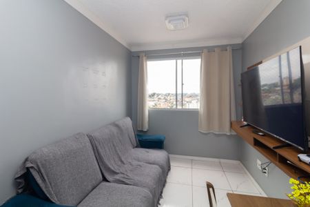 Sala de apartamento para alugar com 2 quartos, 45m² em Vila Princesa Isabel, São Paulo