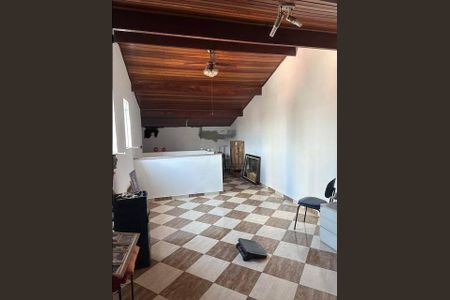 Casa à venda com 3 quartos, 250m² em Penha de França, São Paulo