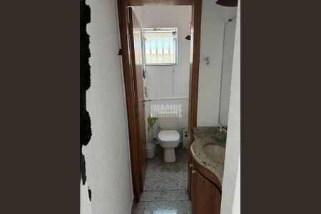 Casa à venda com 3 quartos, 250m² em Penha de França, São Paulo