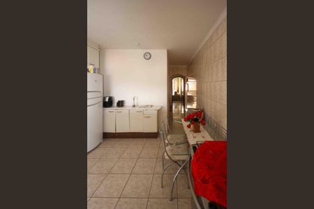 Casa à venda com 300m², 3 quartos e 8 vagasCozinha