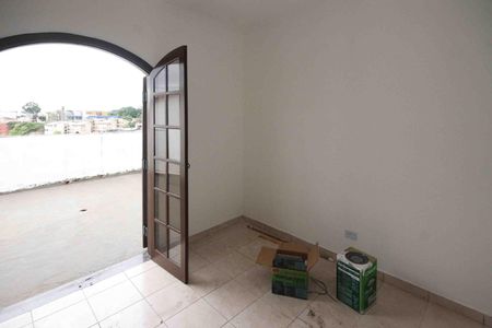 Casa à venda com 300m², 3 quartos e 8 vagasCozinha casa 02