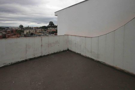 Casa à venda com 300m², 3 quartos e 8 vagasÁrea de Serviço casa 02