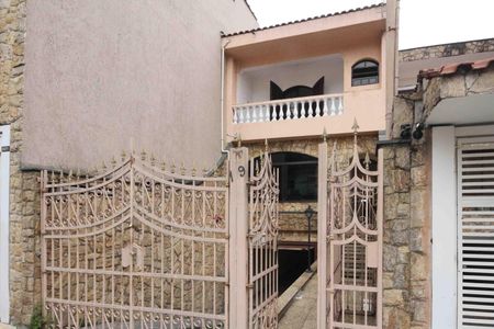 Casa à venda com 300m², 3 quartos e 8 vagasFachada