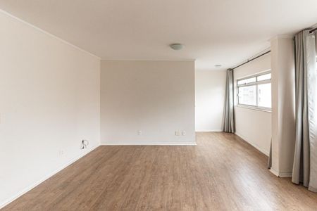 Apartamento para alugar com 110m², 3 quartos e 1 vagaSala