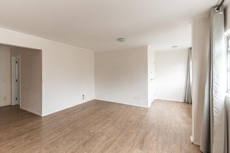 Apartamento para alugar com 110m², 3 quartos e 1 vagaSala