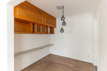 Apartamento para alugar com 110m², 3 quartos e 1 vagaSala