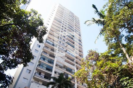 Apartamento para alugar com 63m², 2 quartos e 1 vaga