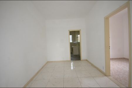 Casa para alugar com 100m², 3 quartos e 1 vagaSala