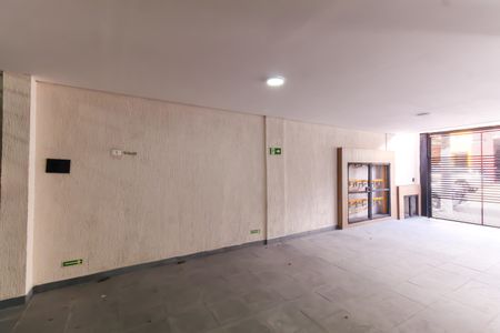 Studio à venda com 33m², 1 quarto e sem vagaEntrada