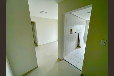 Apartamento para alugar com 64m², 2 quartos e 1 vagaHall