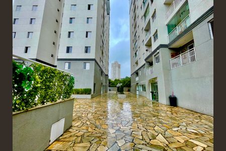 Apartamento para alugar com 64m², 2 quartos e 1 vagaÁrea comum