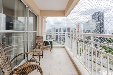 Varanda de apartamento para alugar com 2 quartos, 67m² em Santo Amaro, São Paulo