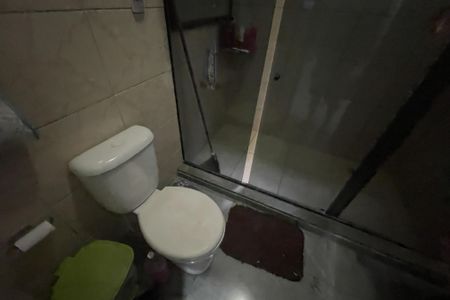 Casa para alugar com 180m², 6 quartos e 3 vagasBanheiro