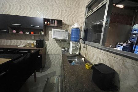 Casa para alugar com 180m², 6 quartos e 3 vagasCozinha